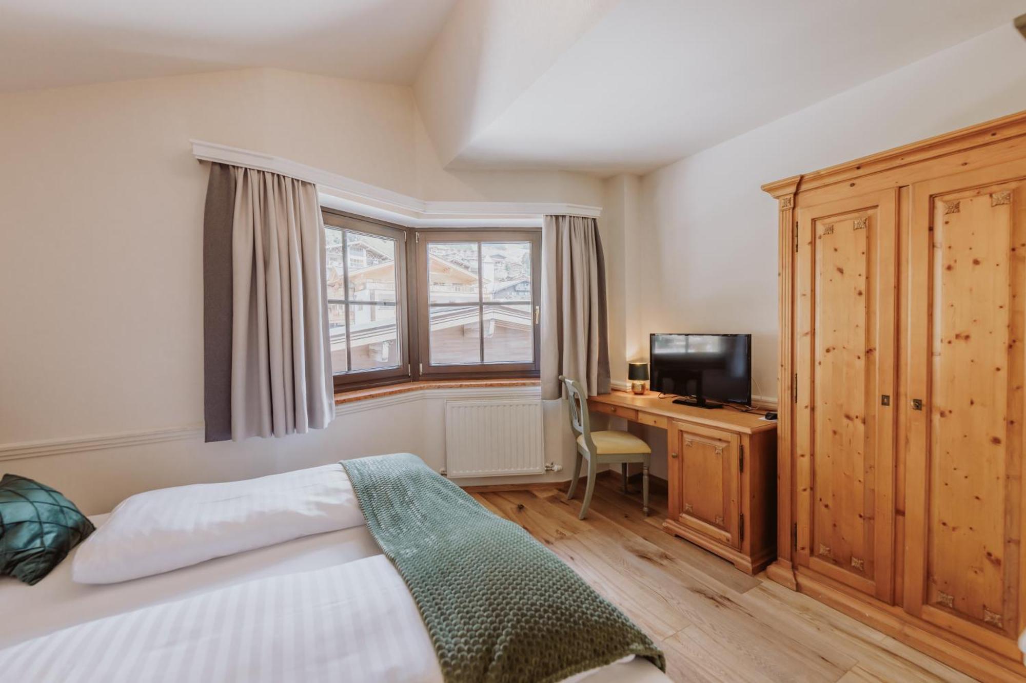 Hotel Gluecksschmiede - Hinterglemm Saalbach-Hinterglemm Ngoại thất bức ảnh