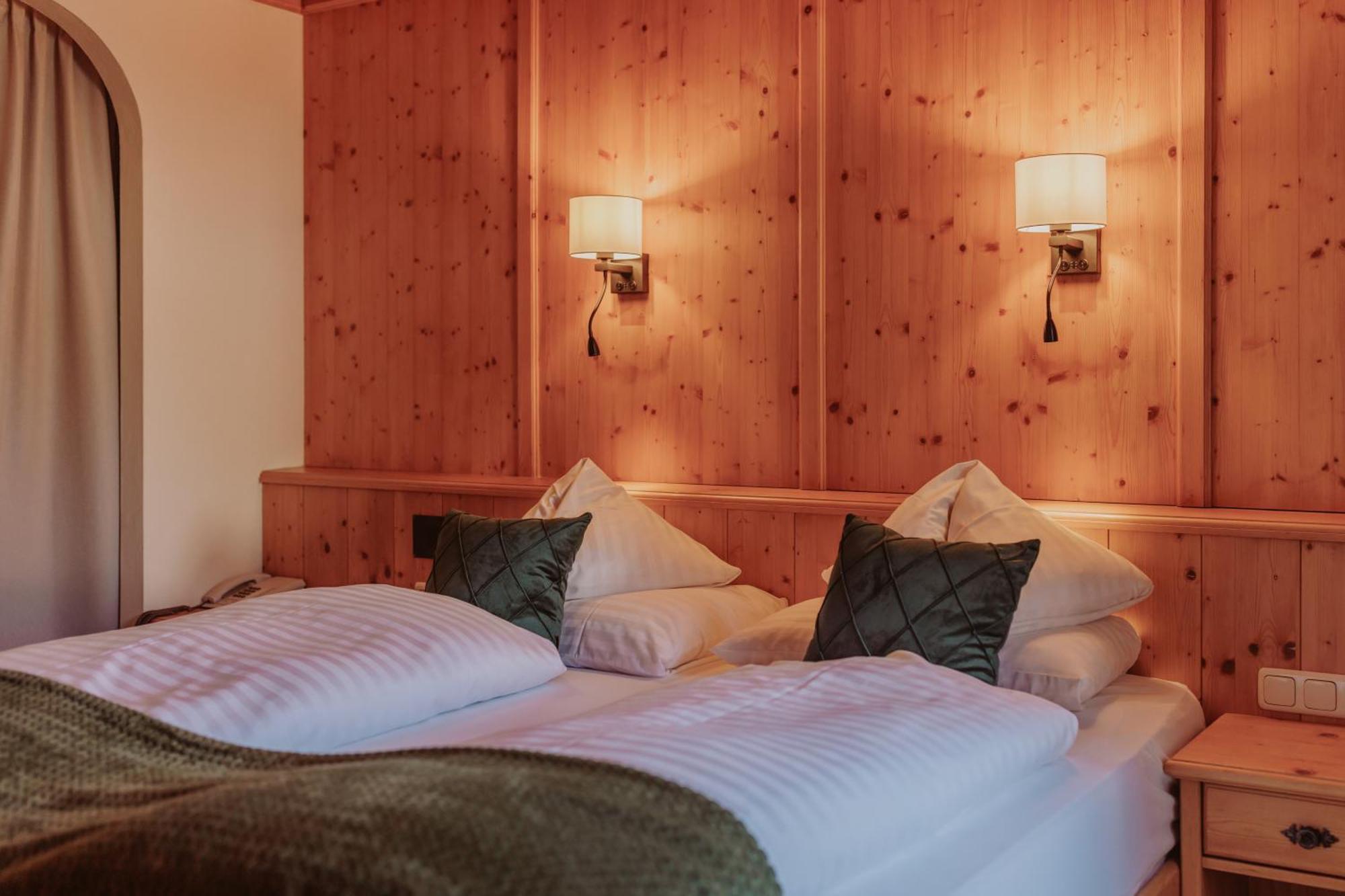 Hotel Gluecksschmiede - Hinterglemm Saalbach-Hinterglemm Ngoại thất bức ảnh