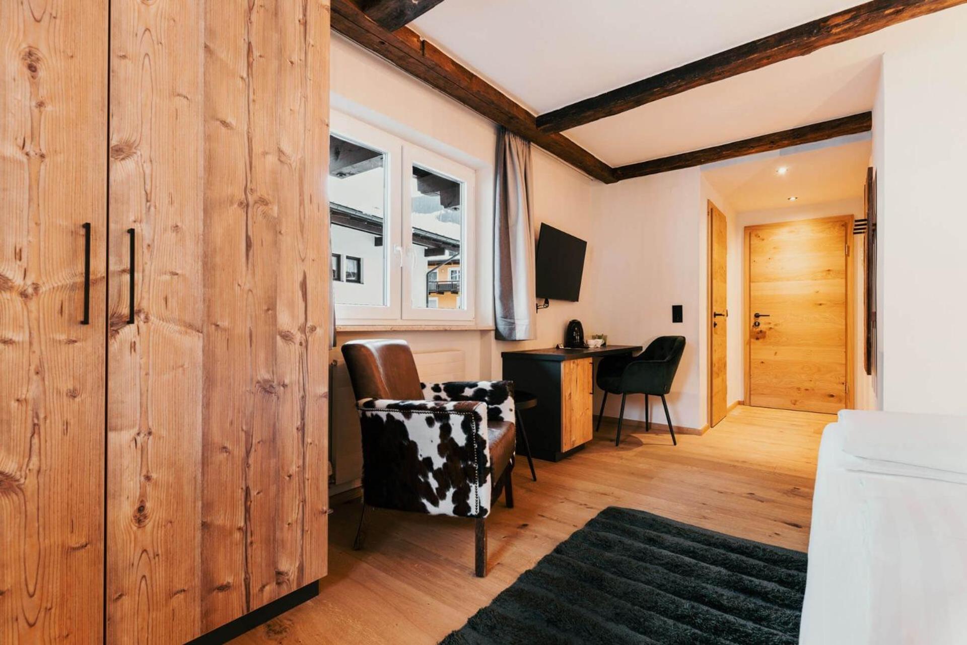 Hotel Gluecksschmiede - Hinterglemm Saalbach-Hinterglemm Phòng bức ảnh